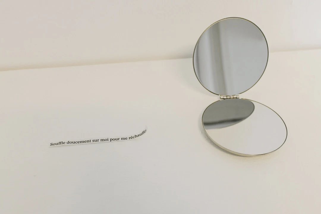 Whisper on the Mirror